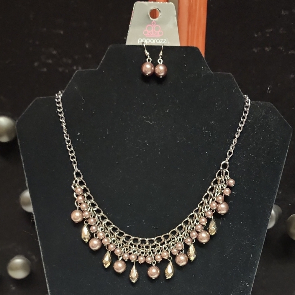 Paparazzi Gunmetal Necklace Set